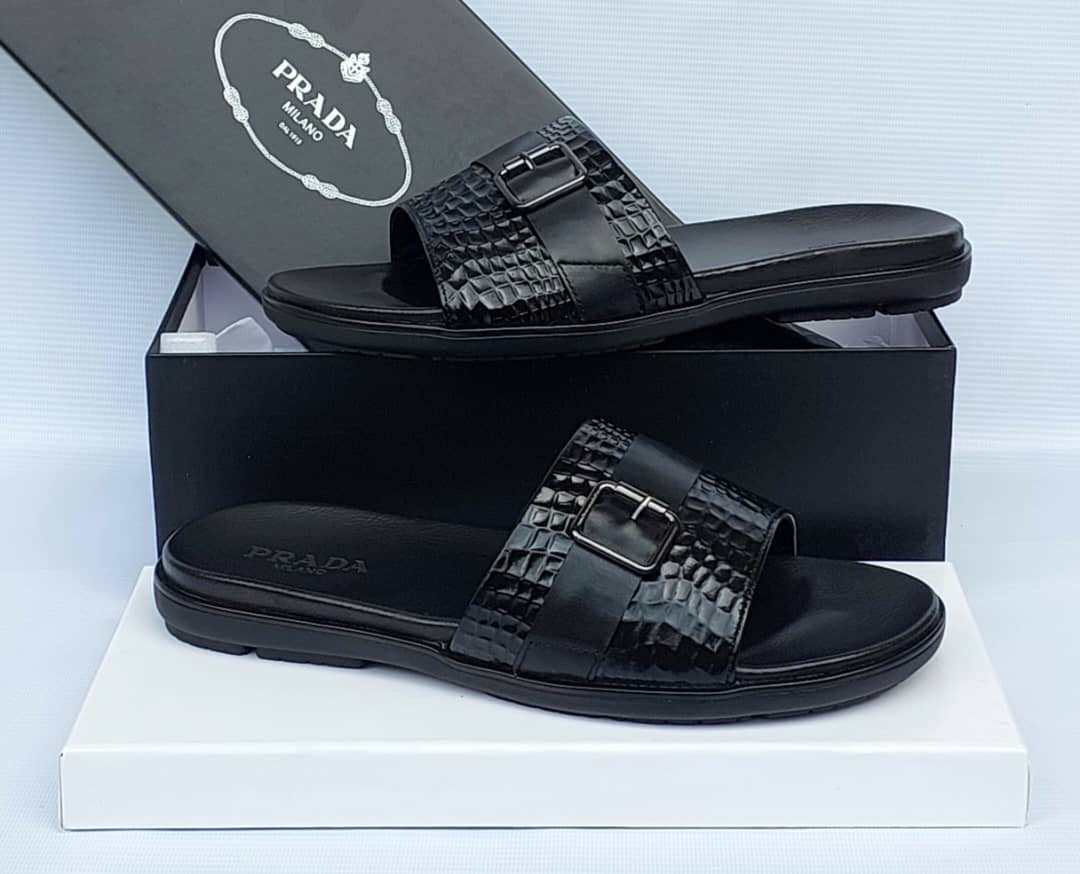 Chic Men's Slippers (Elegant, Classy, Durable, Premium Quality)