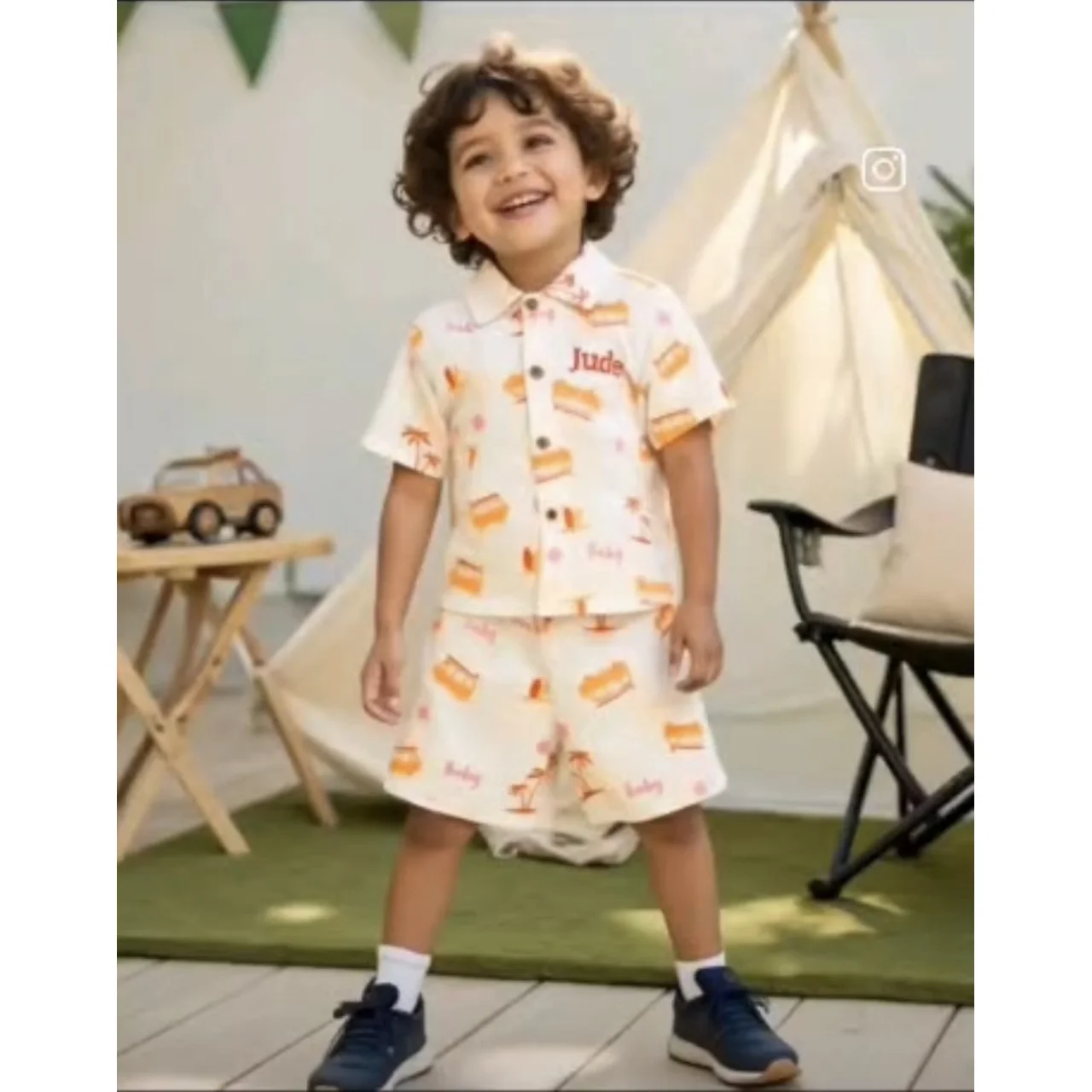 _2-Piece Boys' Ensemble (Sturdy, Elegant, Trendy, Chic)