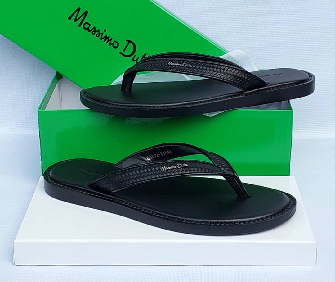 Men's Deluxe Slippers (Sophisticated, Chic, Elegant, Trendy, Upscale)