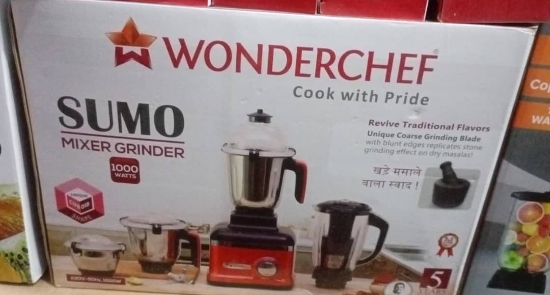 Wonderchef 1000W High-Power Blender (Mixer/Grinder) - Durable Design
