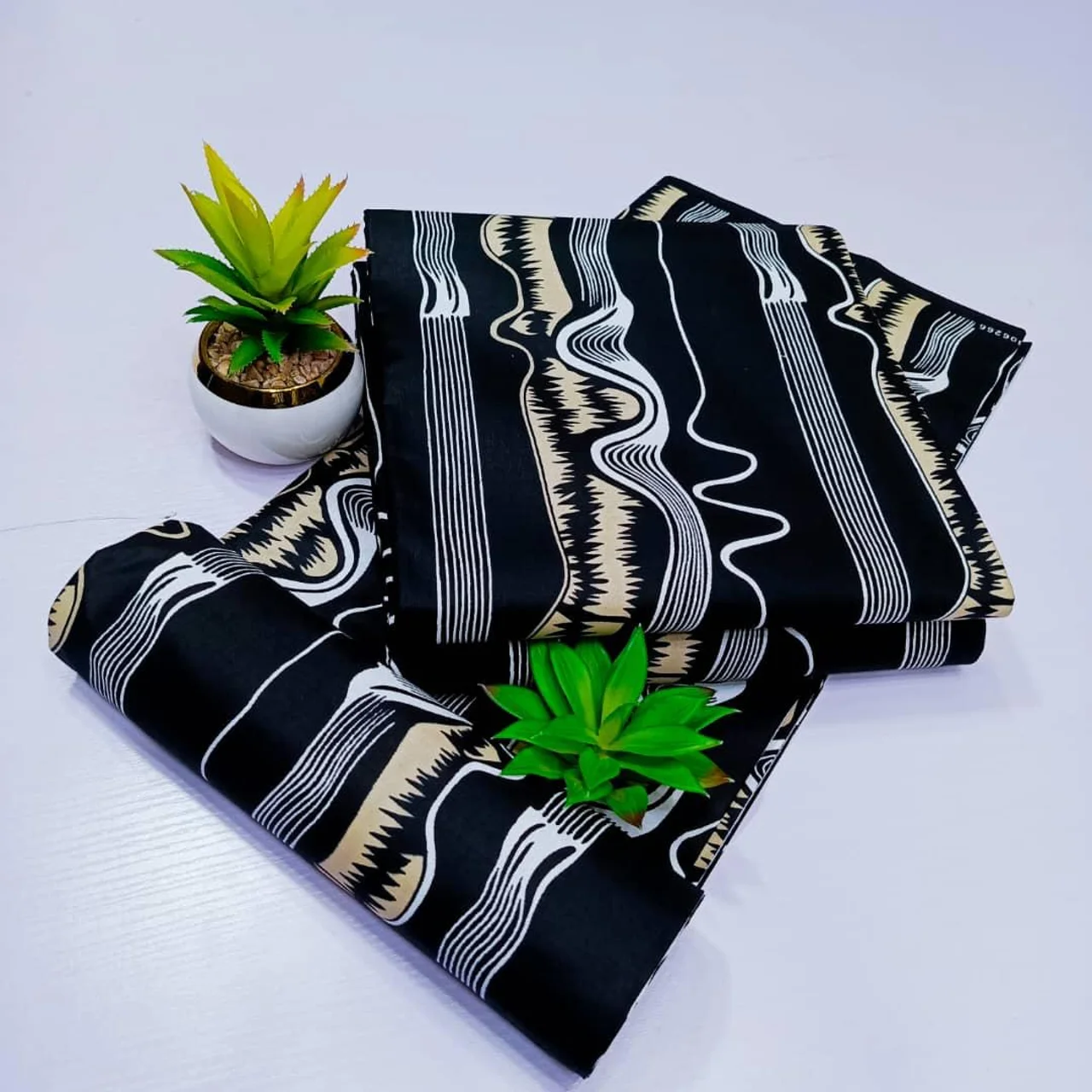 _African Chic Fabric: Stylish, Elegant, Fashionable, Durable, Made from 100% Cotton