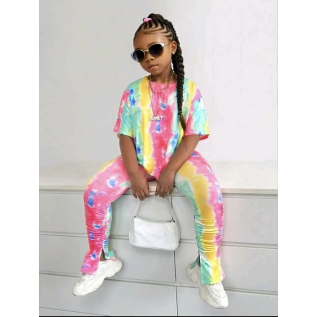 _Charming 2-Piece Trousers and Blouse Set for Girls (Vibrant Design, Sophisticated, Chic, Trendy)