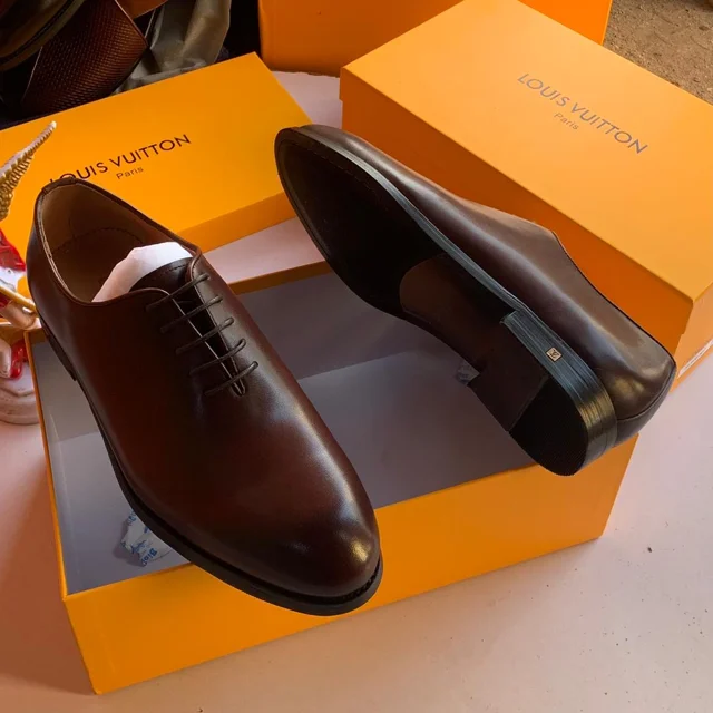 _Charming Men's Footwear (Stylish, Long-lasting, Trendy, Sophisticated)