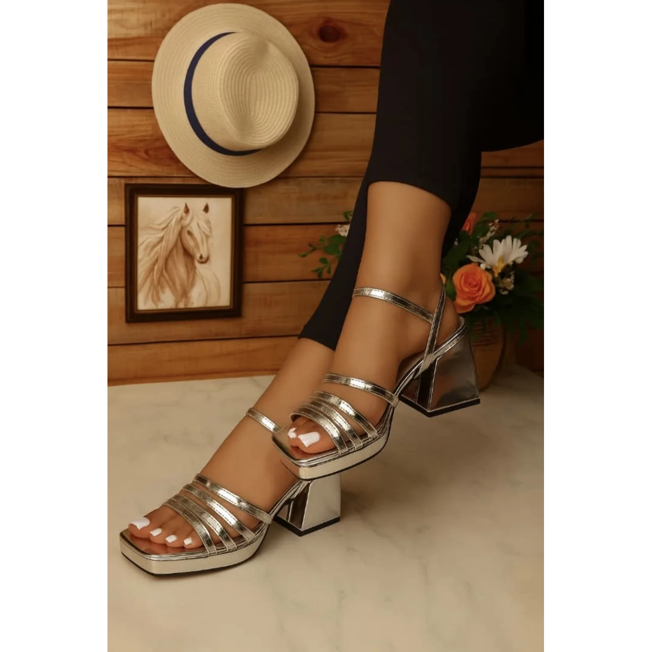 _Chic and Sophisticated Women's Footwear (Fashionable, Durable, High-Quality)
