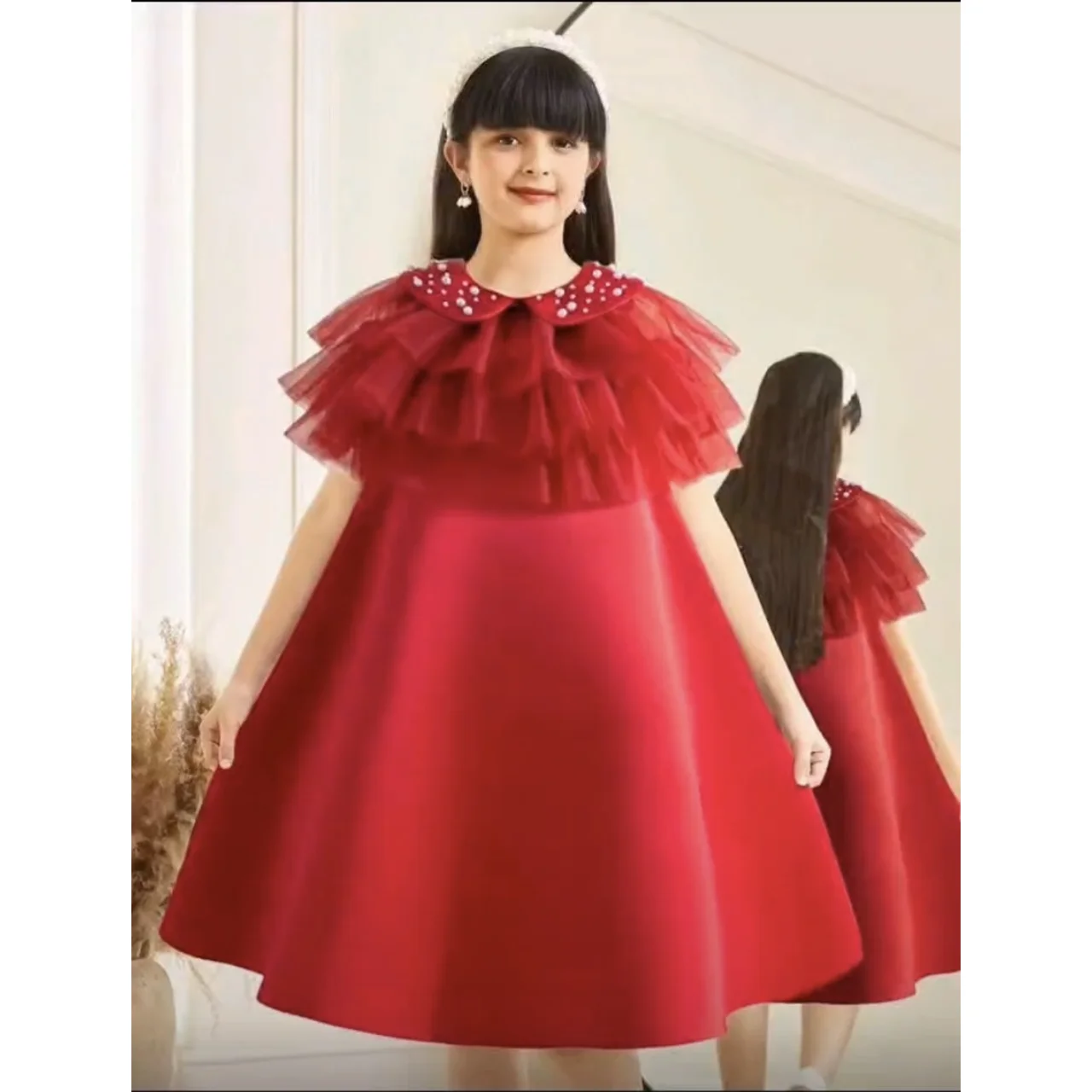 _Chic Girl's Dress (Trendy, Fashion-Forward, Long-lasting, Sophisticated)