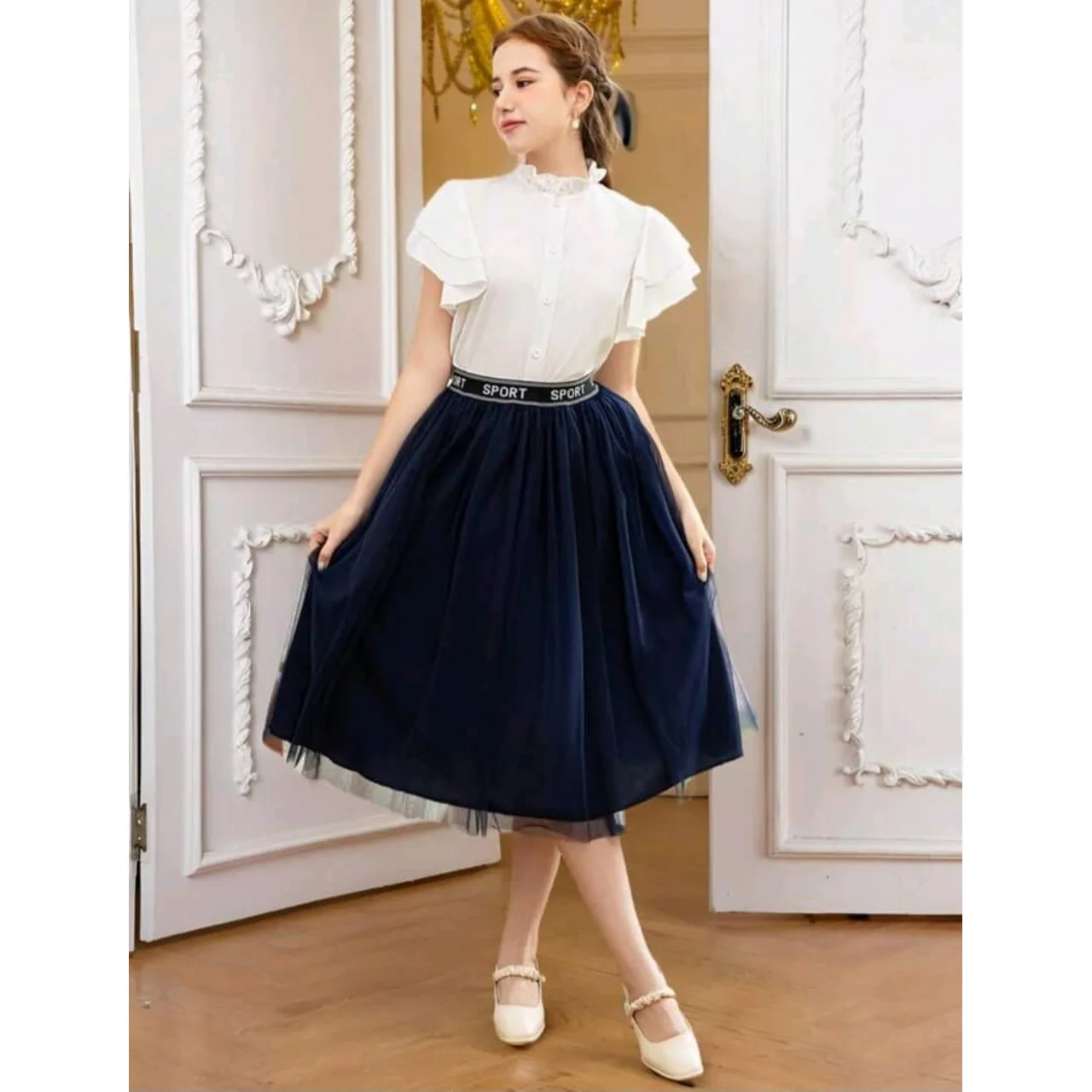 _Chic Skirt and Blouse Set for Girls (Sophisticated, Fashion-Forward, Stylish)
