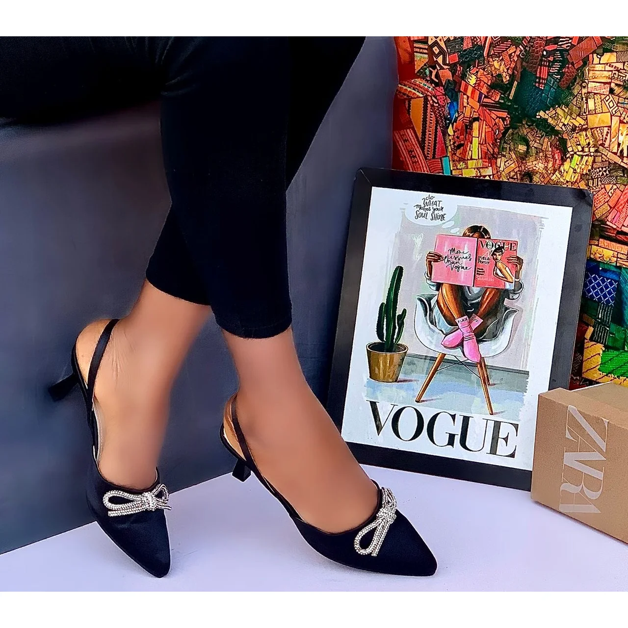 _Chic Women's Footwear (Modern, Stylish, Long-lasting, Elegant, Fashion-forward)