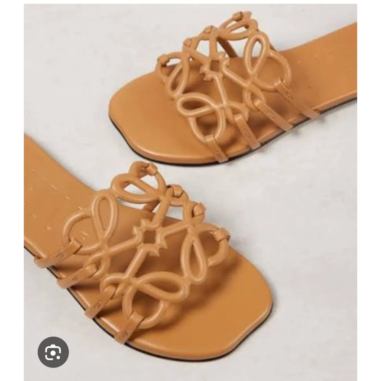 _Chic Women’s Slippers (Sophisticated, Fashionable, Elegant, Long-lasting, Trendy)