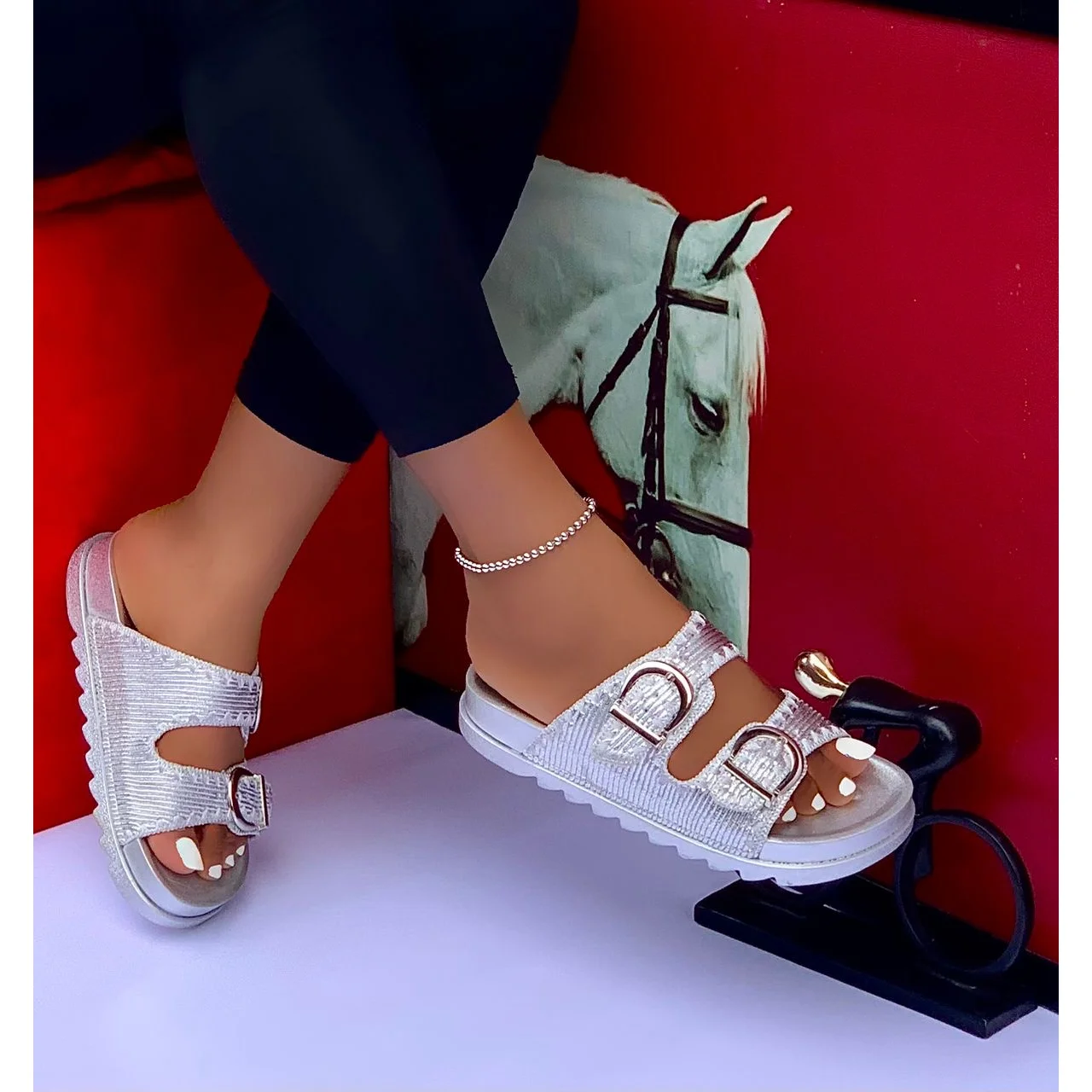 _Elegant and Stylish Women's Slippers (Durable and Classy)