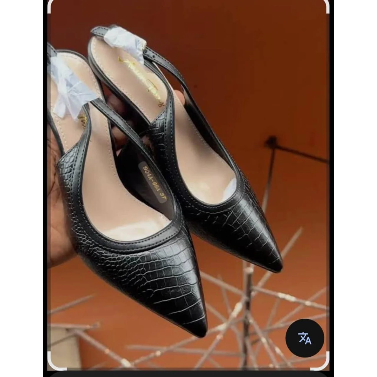 _Elegant Women's Footwear (Chic, Trendy, Long-lasting, Stylish)