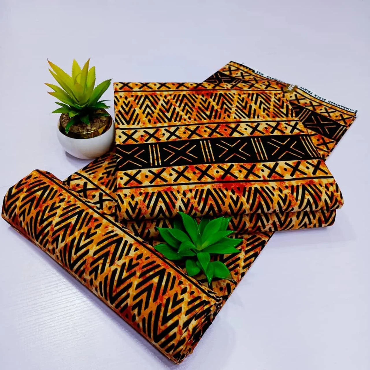 _Enduring African Textile (Robust, Fashionable, Sophisticated, Chic)