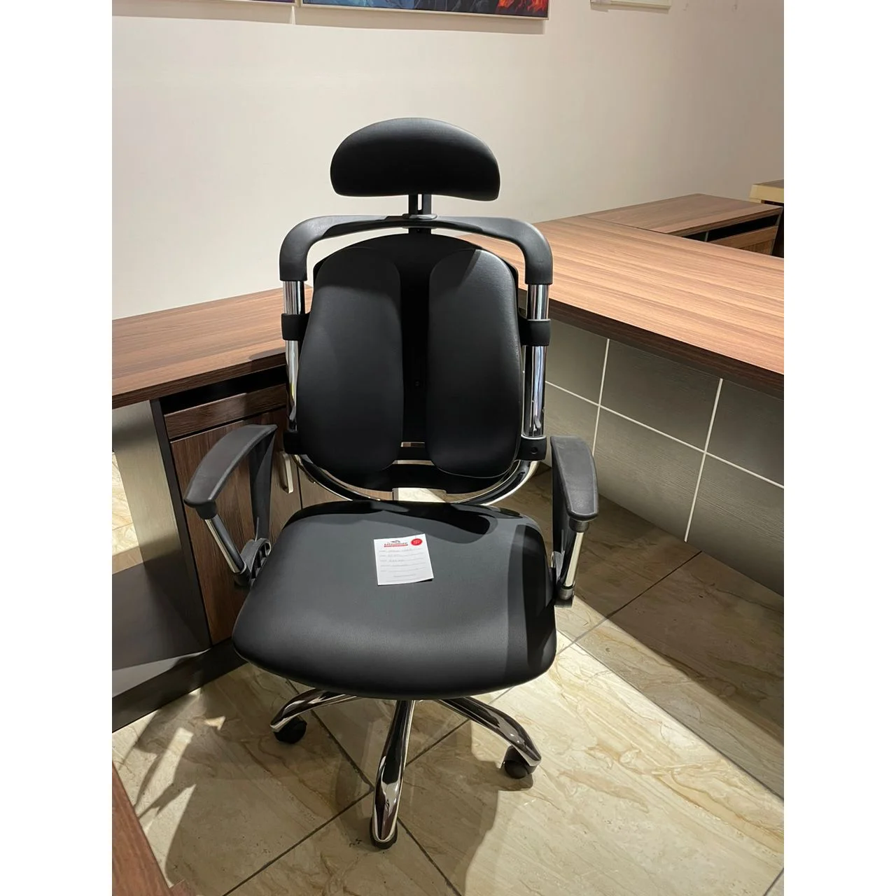 _Ergonomic Lumber Support Adjustable Leather Office Chair