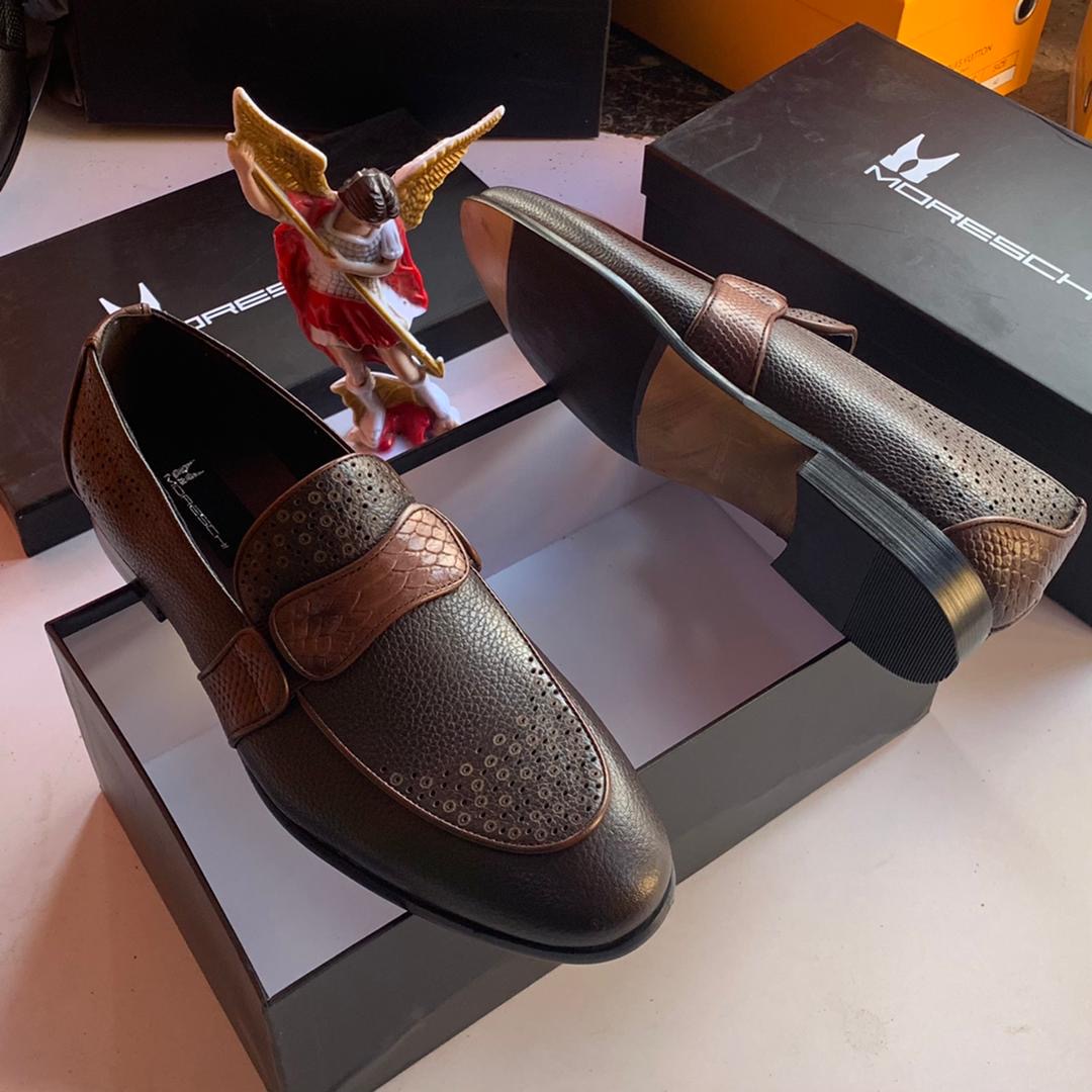 Chic Men's Footwear (Sophisticated, Trendy, Durable, Classy)