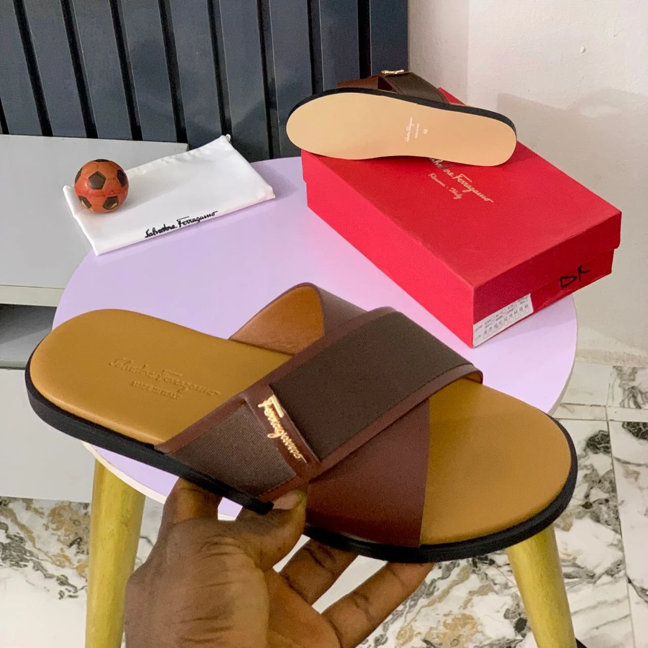 _Luxury Men's Slippers (Superior Quality, Chic, Sophisticated, Long-lasting)