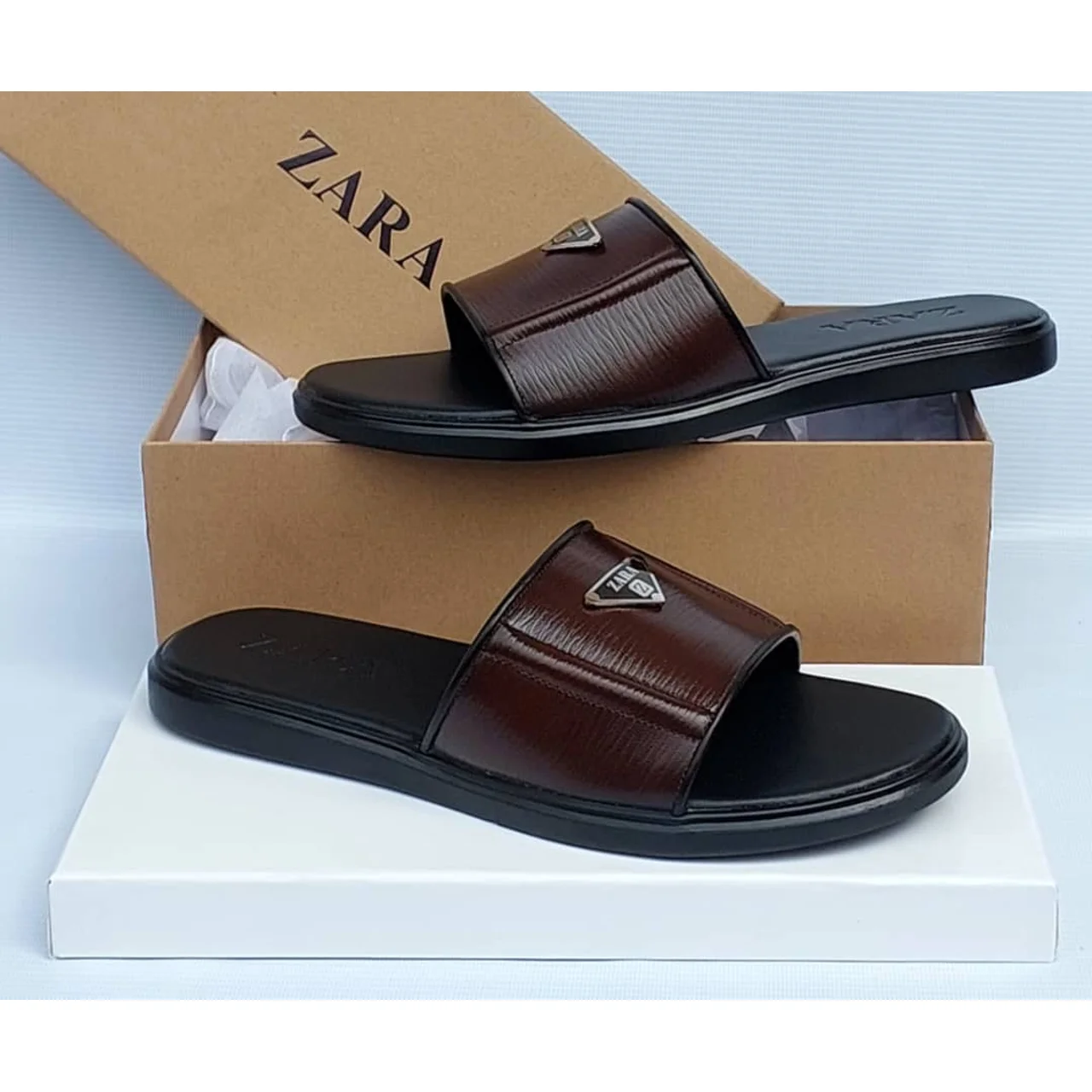 _Men's Slippers (Stylish, Long-lasting, High Quality, Elegant)