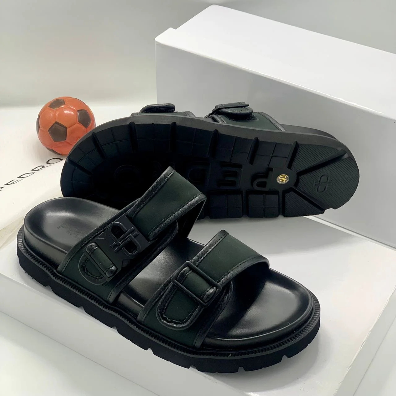 _Men's Sturdy Slippers (Elegant, Classy, Chic, Fashionable)