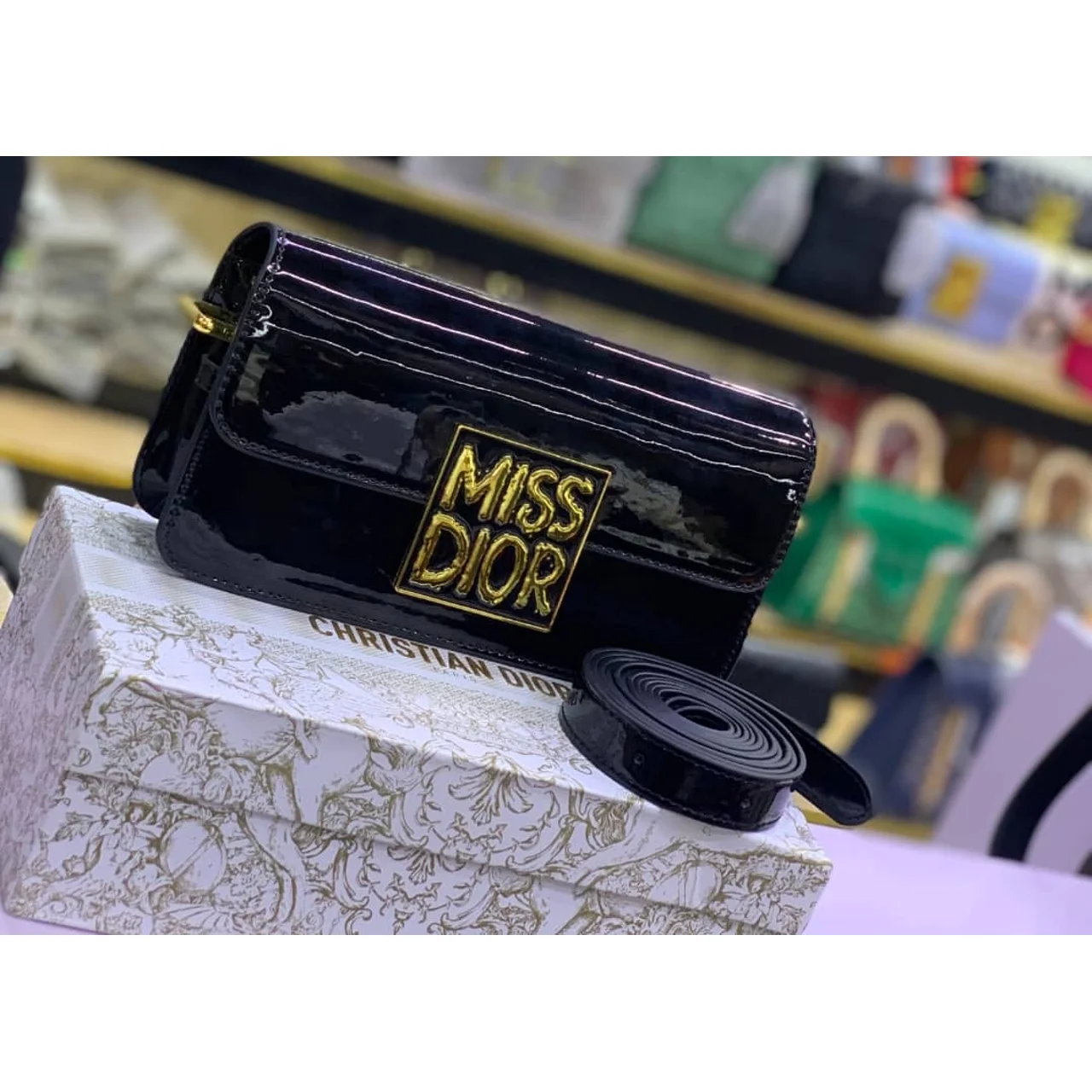 _Miss Dior Midi Handbag (Chic, Sophisticated, Trendy, Fashionable, Long-lasting)