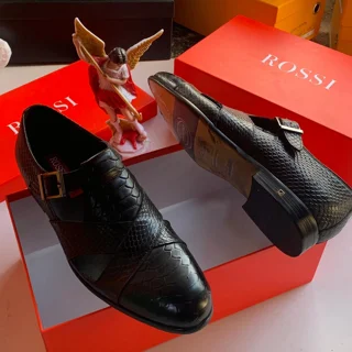 _Stylish and Durable Men's Footwear (Chic, High-Quality)_Stylish and Durable Men's Footwear (Chic, High-Quality)