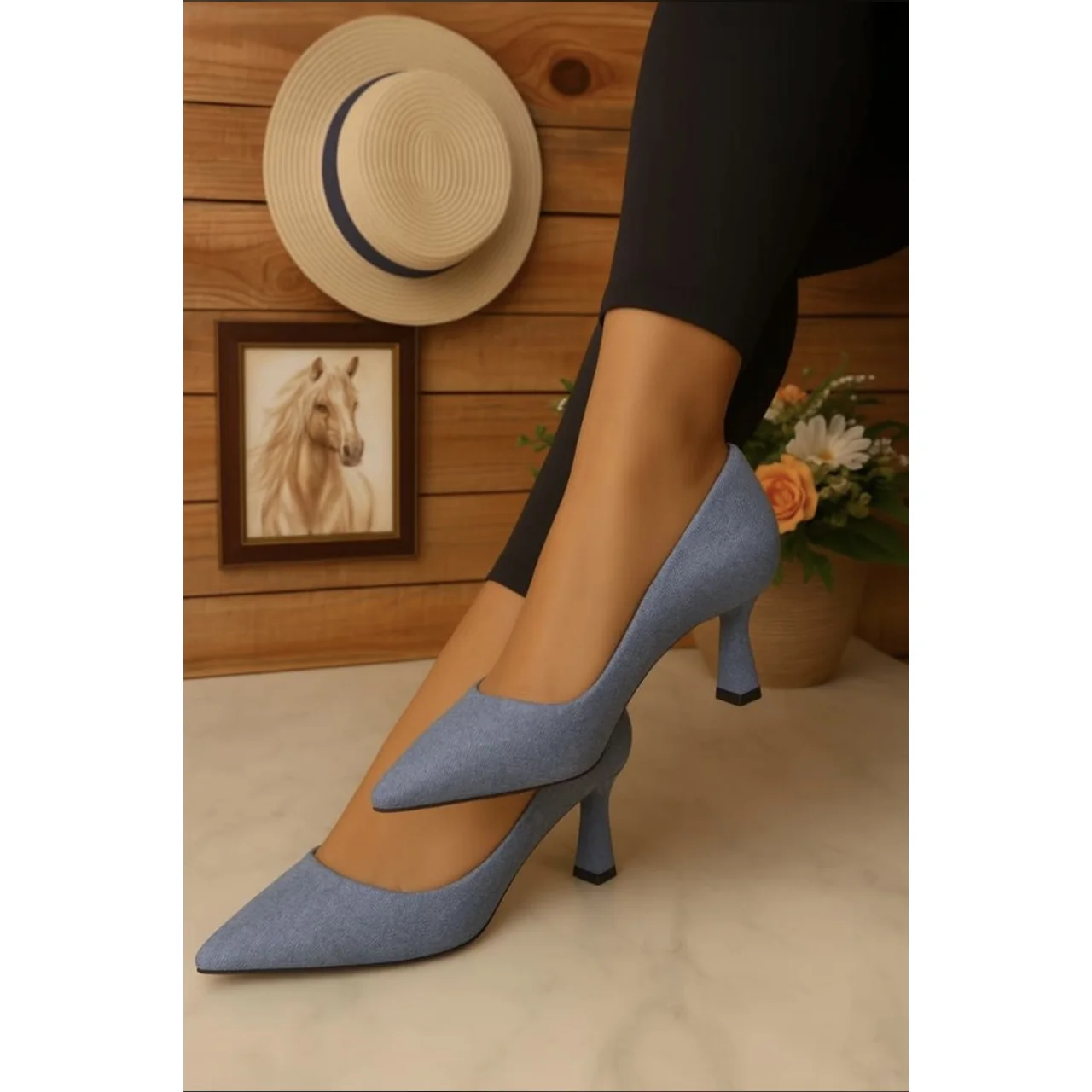 _Sturdy Women's Footwear (Reliable, Chic, Trendy, Elegant)