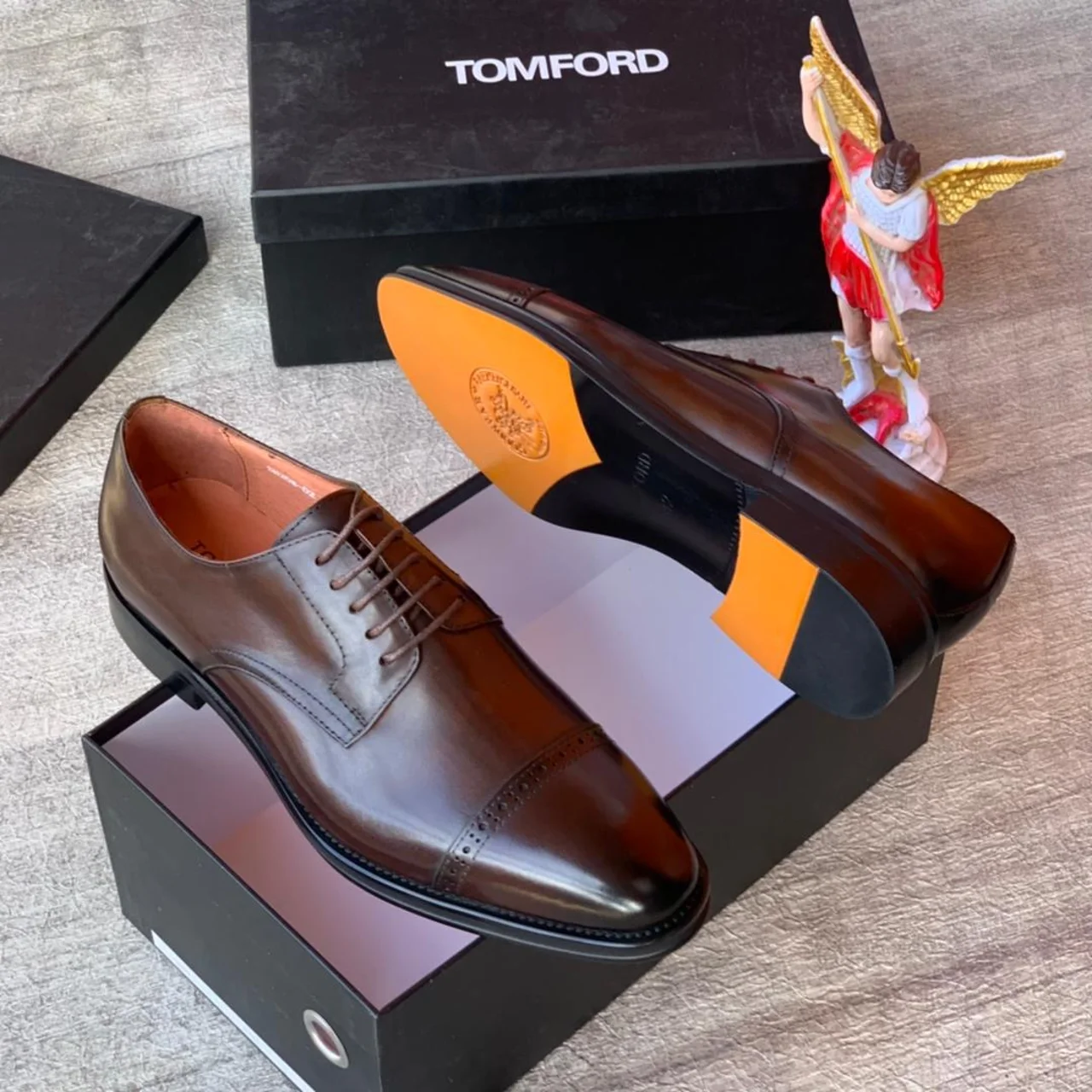 _Stylish Men's Footwear (Chic, Long-lasting, Contemporary, Sophisticated, Fashion-forward)