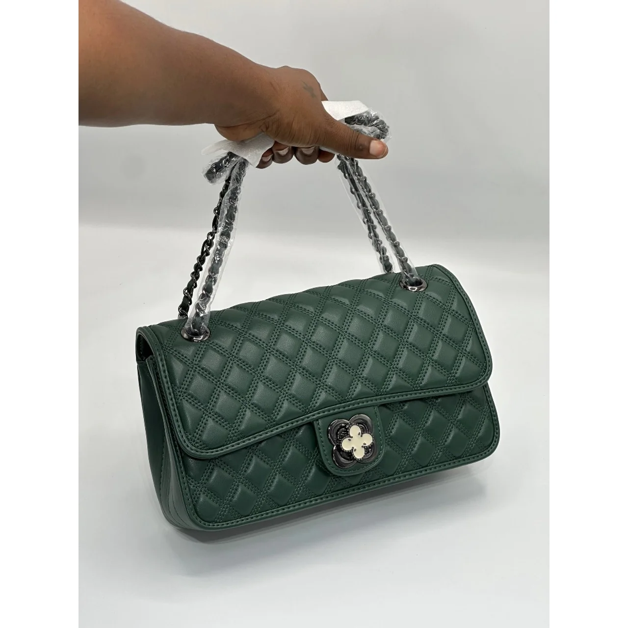 _Stylish Women's Handbag (Elegant, Trendy, Durable, Classy)